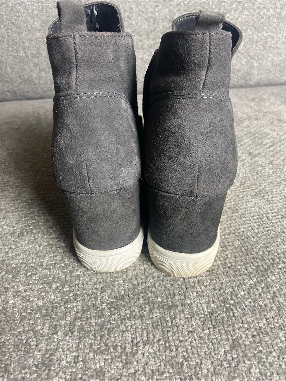 Blondo Gray Suede Wedge Sneaker Boot with Side Zip waterproof womens 10 M
